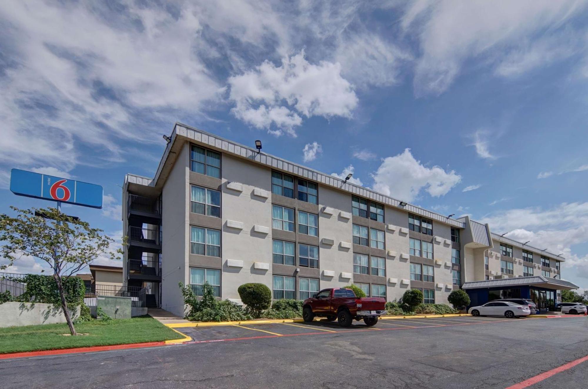 Motel 6-Fort Worth, Tx - Downtown East Dış mekan fotoğraf